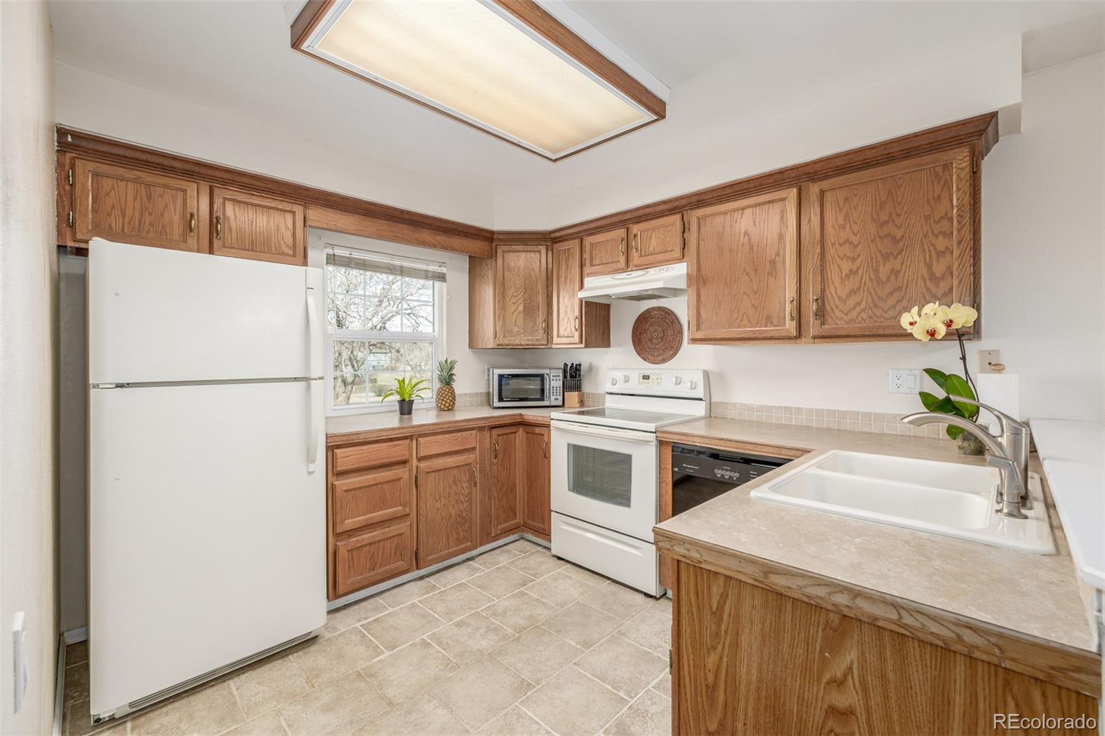MLS Image #4 for 1911 s hannibal street,aurora, Colorado