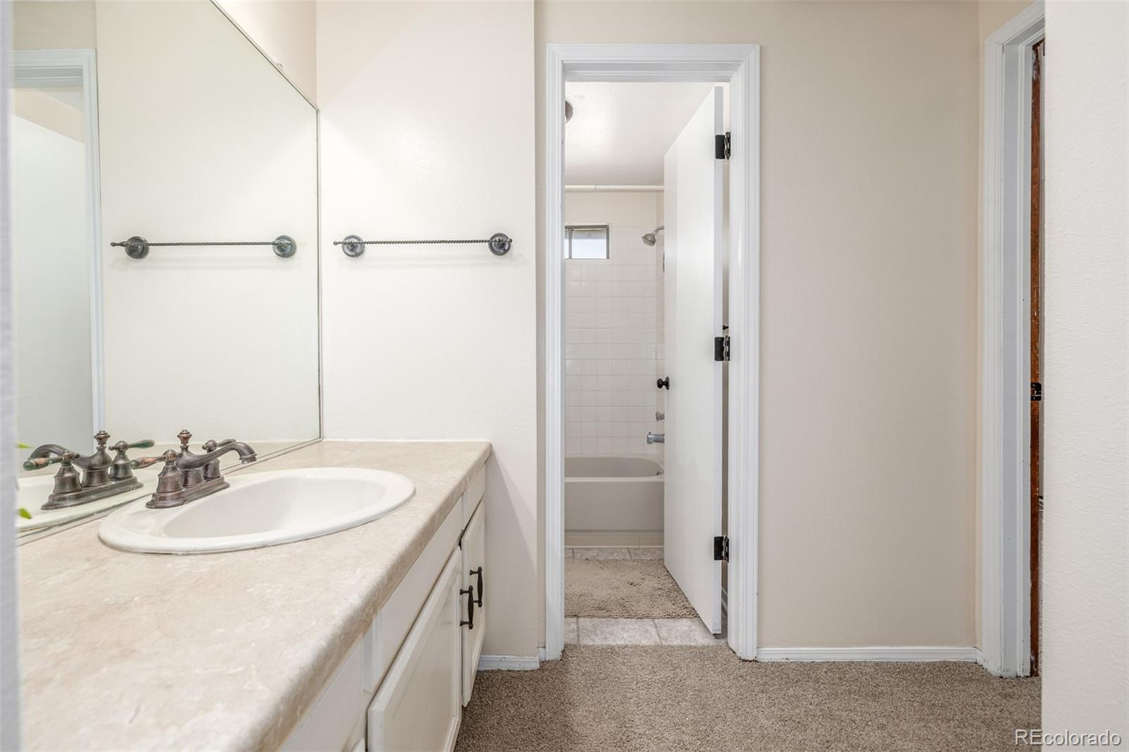 MLS Image #9 for 1911 s hannibal street,aurora, Colorado