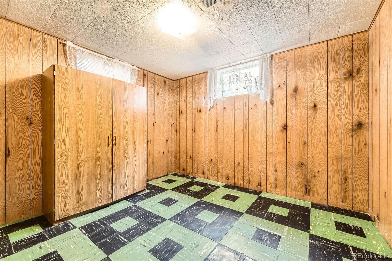 MLS Image #15 for 7251  larsh drive,denver, Colorado