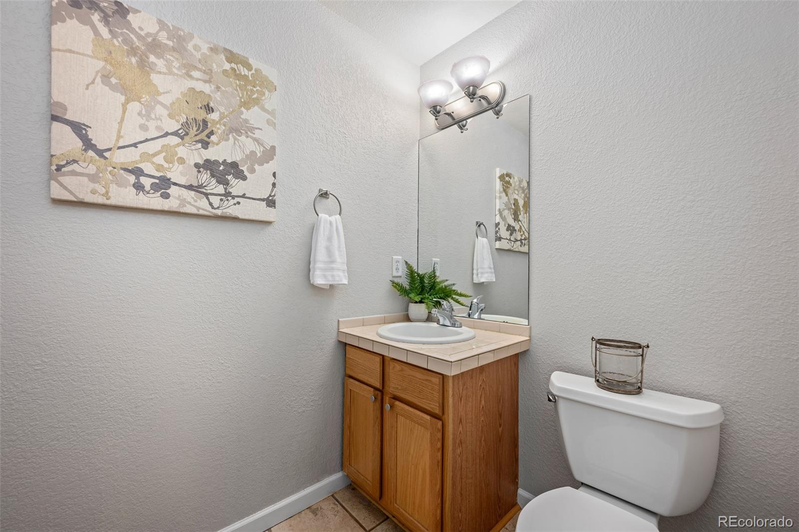MLS Image #11 for 6343 e ohio avenue,denver, Colorado