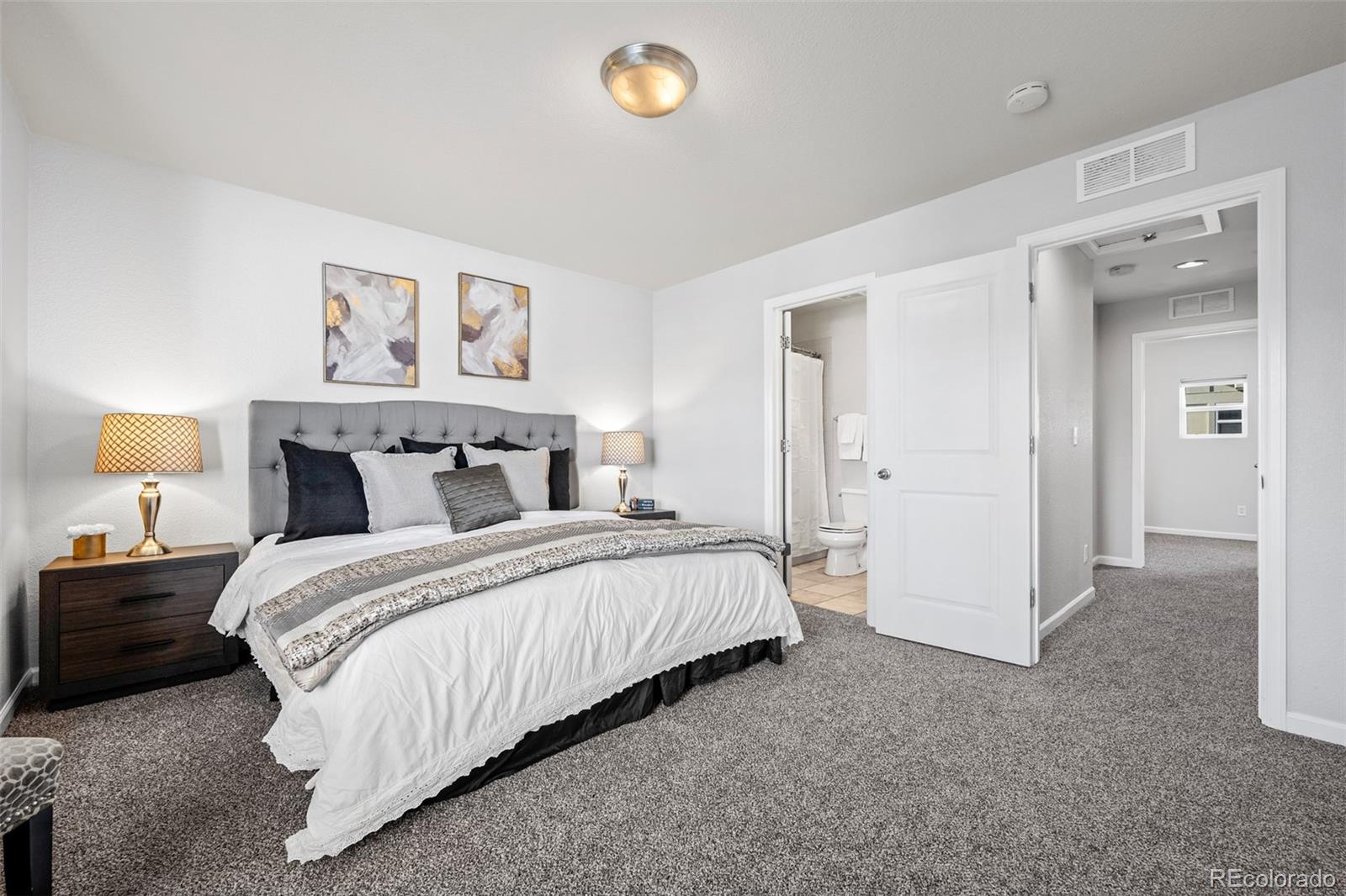 MLS Image #13 for 6343 e ohio avenue,denver, Colorado