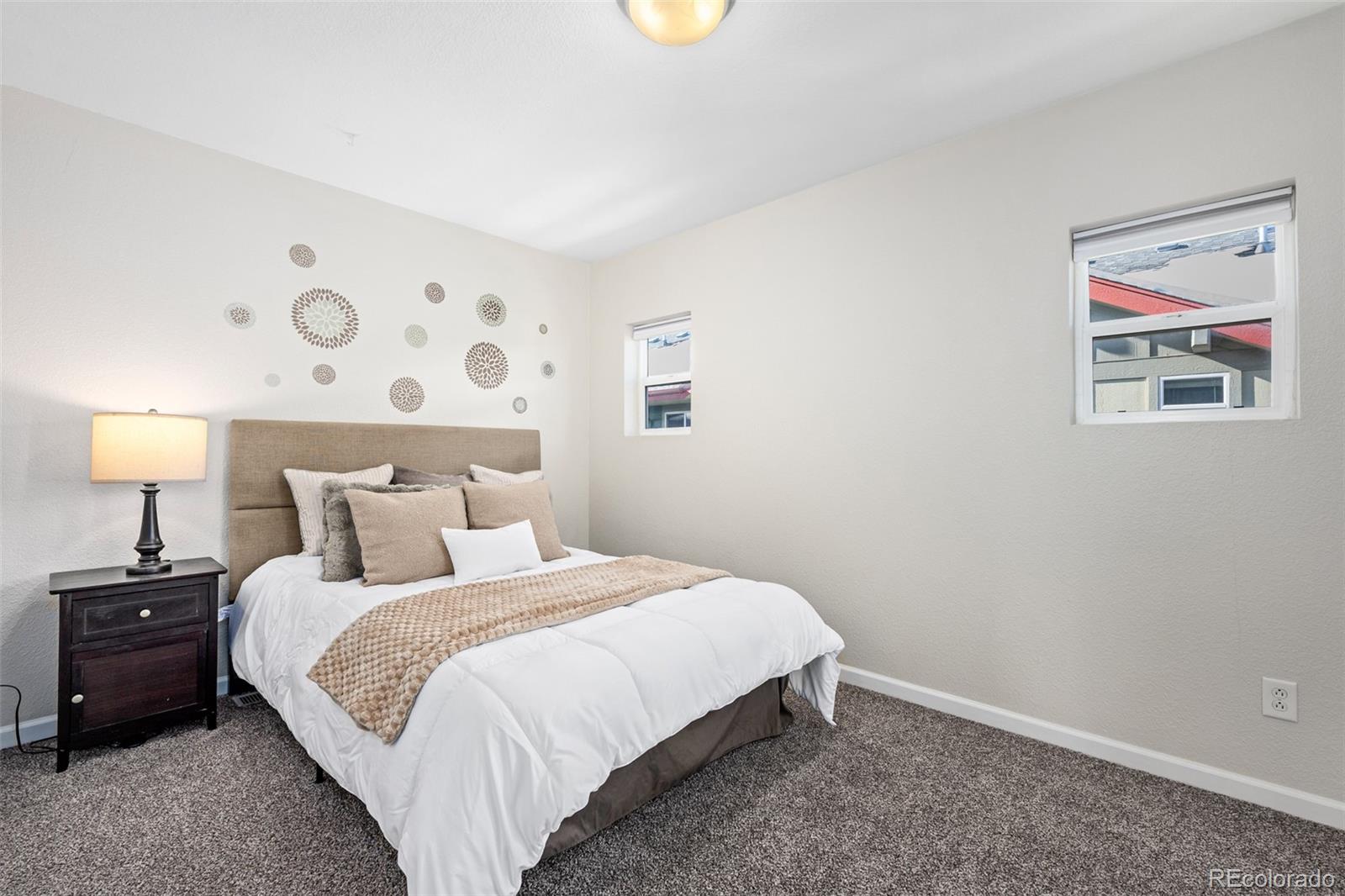 MLS Image #18 for 6343 e ohio avenue,denver, Colorado