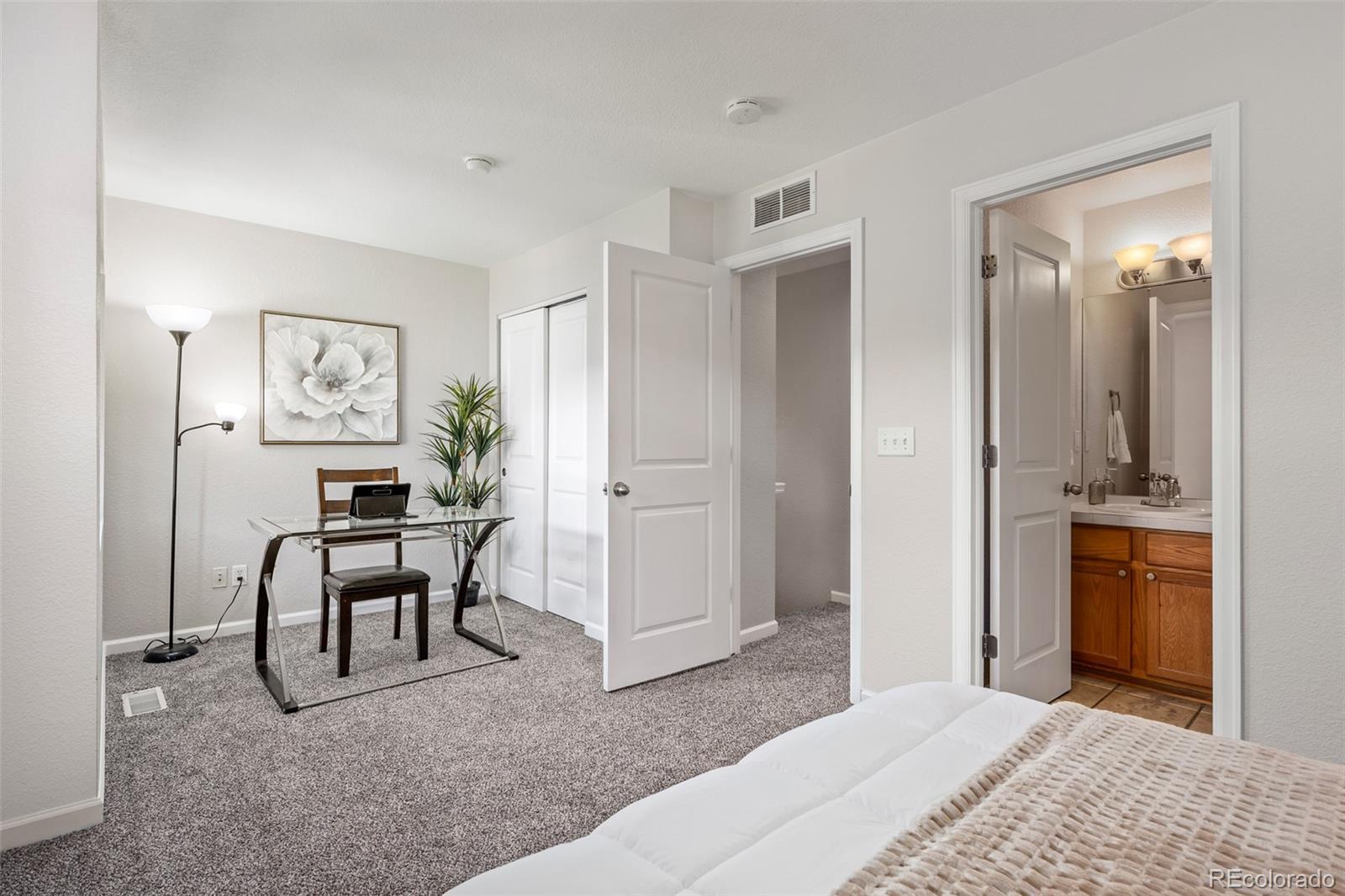MLS Image #19 for 6343 e ohio avenue,denver, Colorado