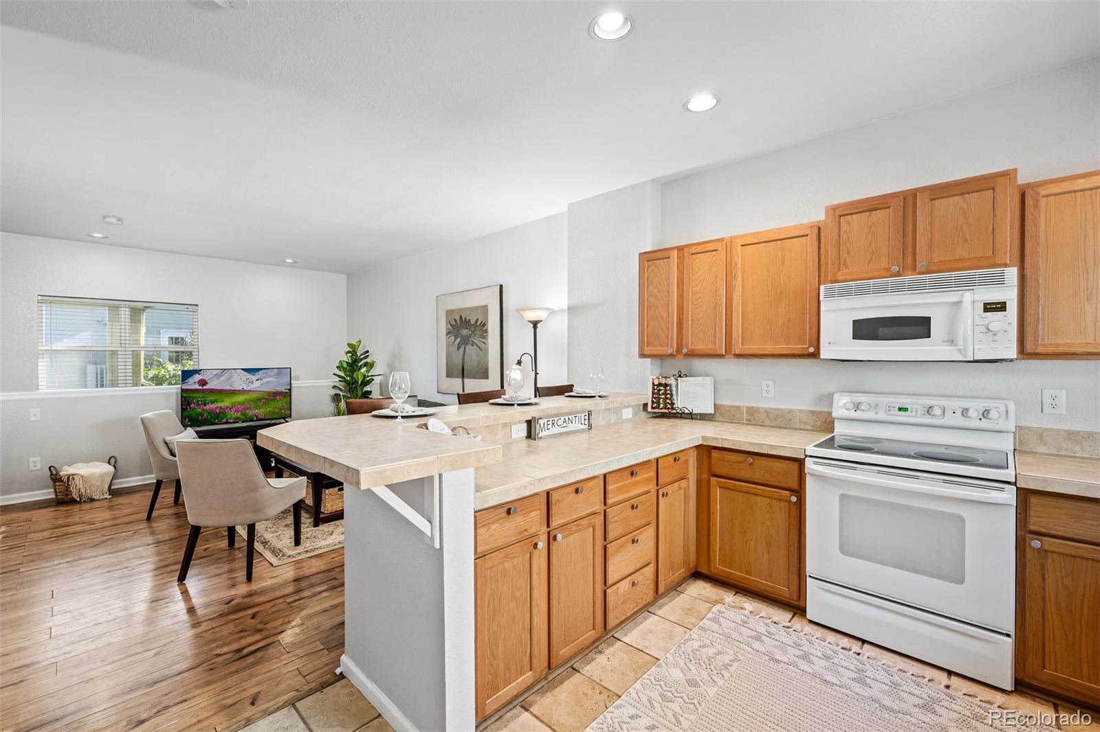 MLS Image #7 for 6343 e ohio avenue,denver, Colorado