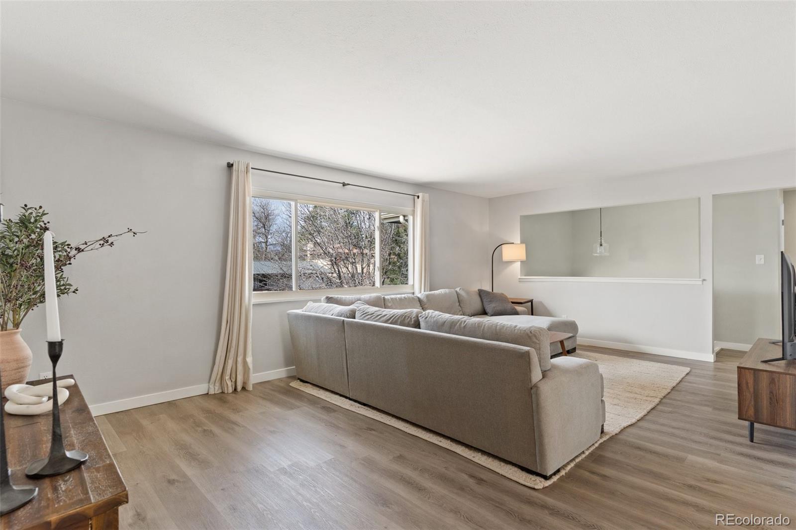 MLS Image #5 for 1713  russell circle,colorado springs, Colorado