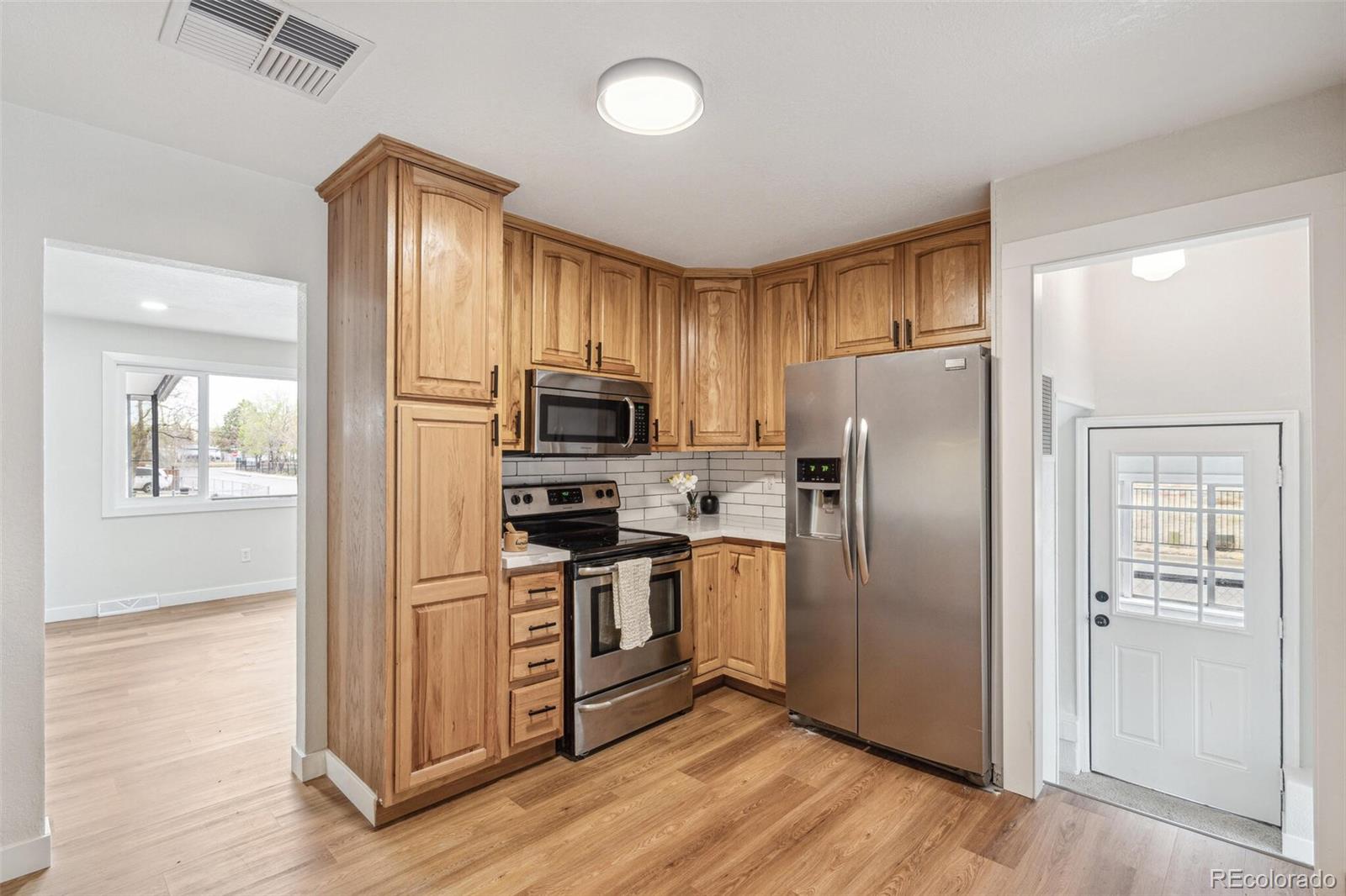 MLS Image #8 for 6701 e 60th place,commerce city, Colorado