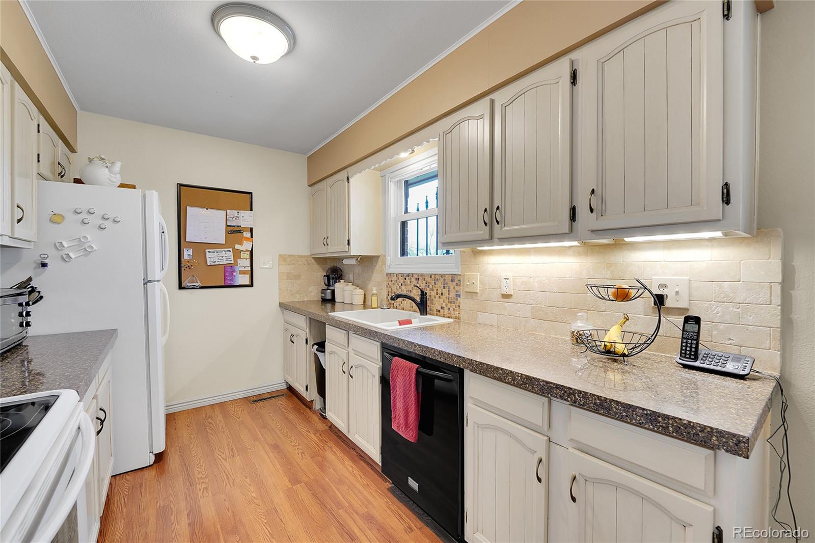 MLS Image #5 for 8040 w 78th way,arvada, Colorado