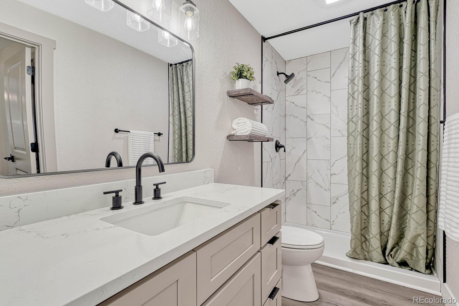 MLS Image #17 for 4124 s dunkirk way,aurora, Colorado