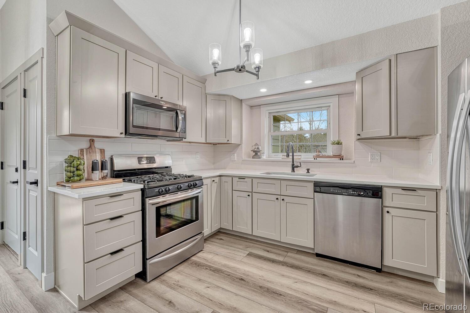 MLS Image #7 for 4124 s dunkirk way,aurora, Colorado