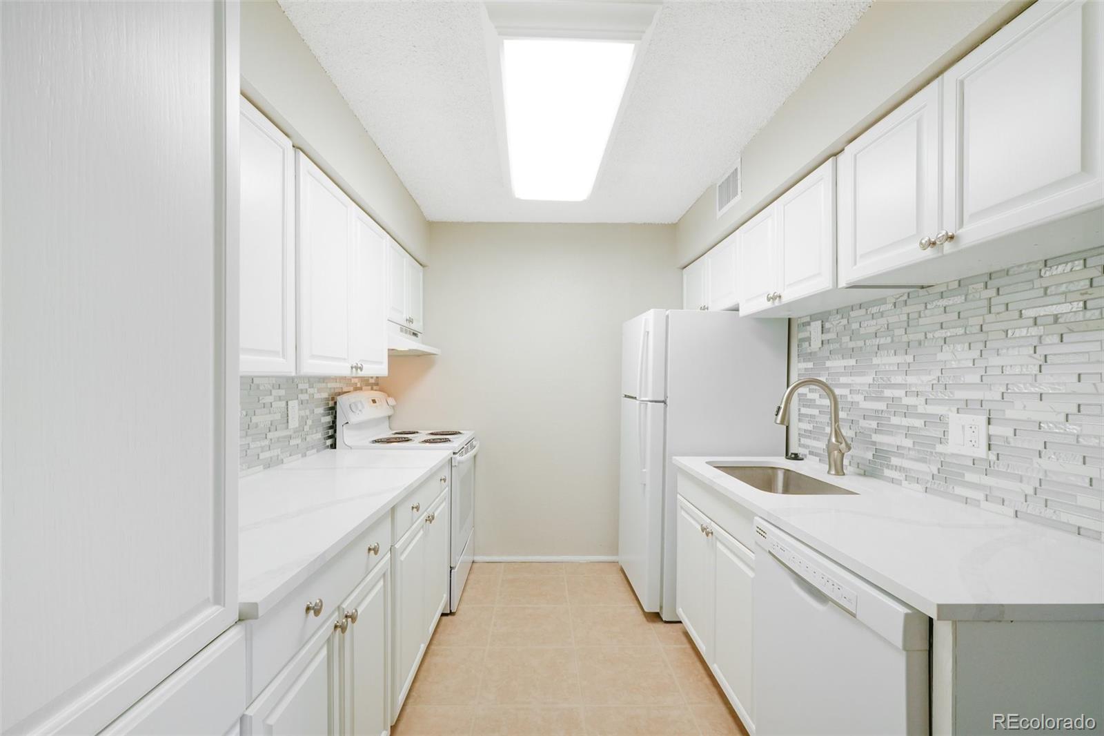 MLS Image #2 for 7395 e quincy avenue,denver, Colorado