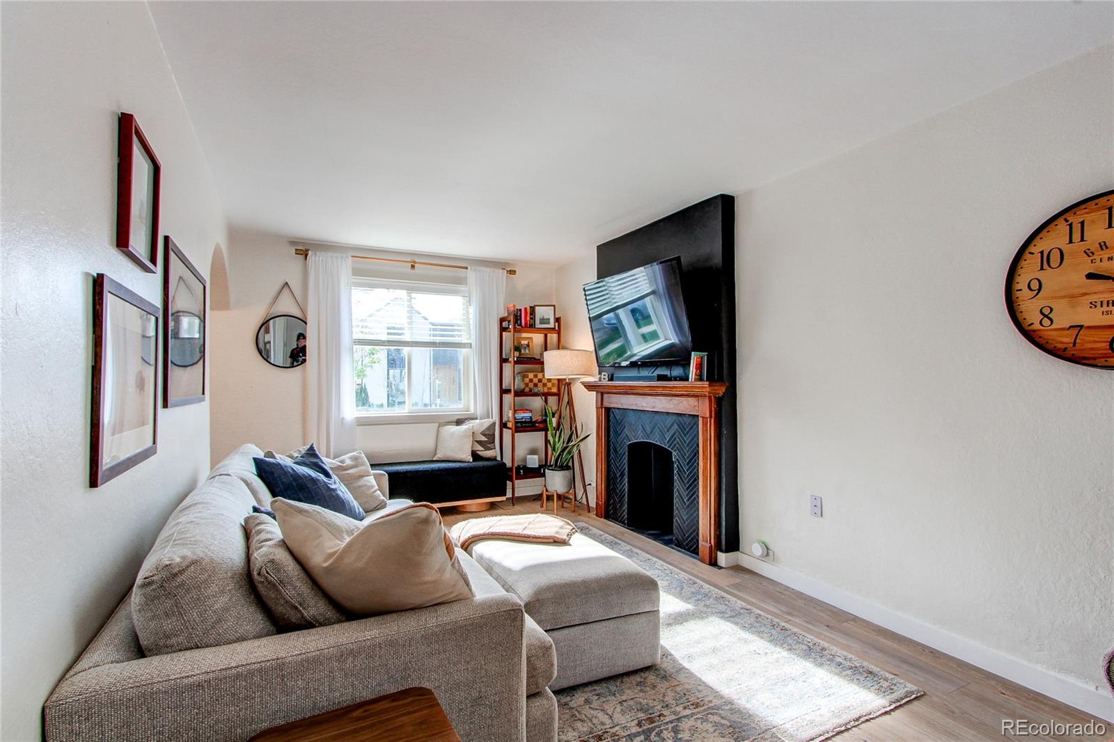 MLS Image #12 for 3052 s cherokee street,englewood, Colorado