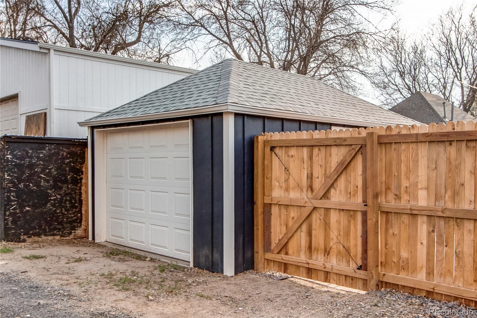 MLS Image #38 for 3052 s cherokee street,englewood, Colorado