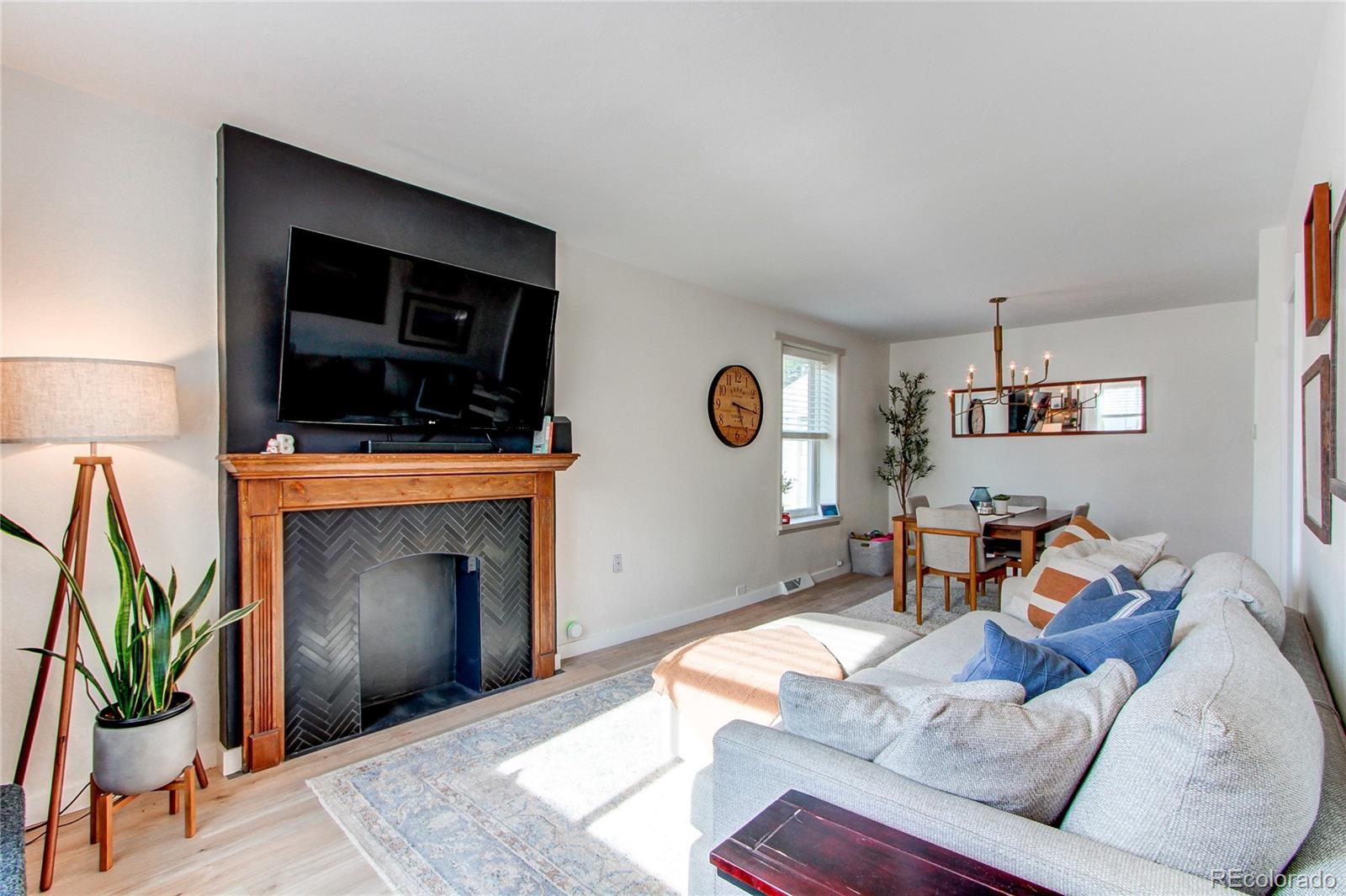 MLS Image #9 for 3052 s cherokee street,englewood, Colorado