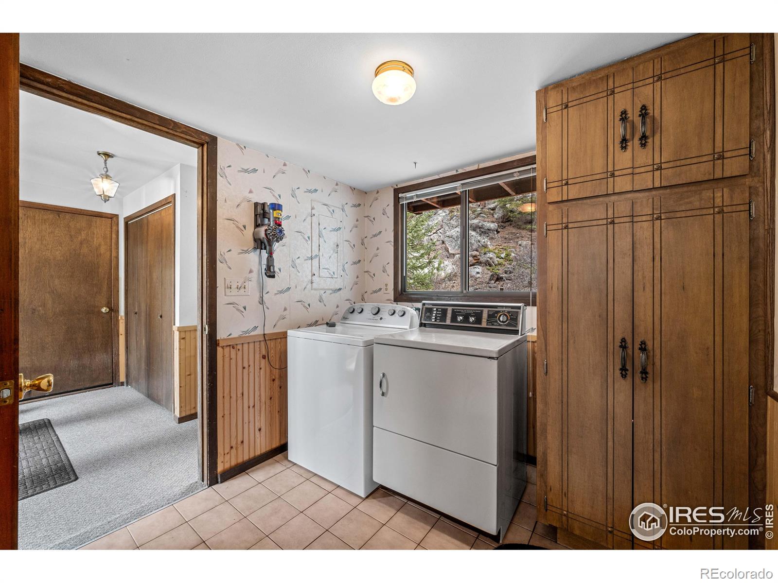 MLS Image #4 for 592  aspen drive,lyons, Colorado