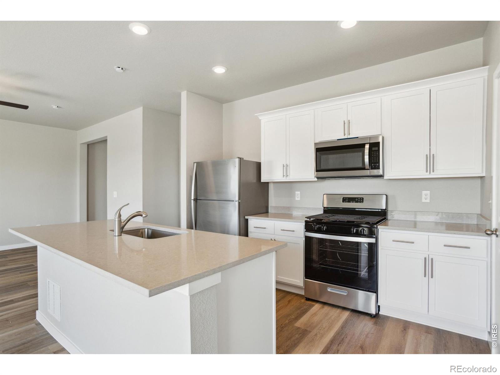 MLS Image #3 for 7232  arkansas street,frederick, Colorado