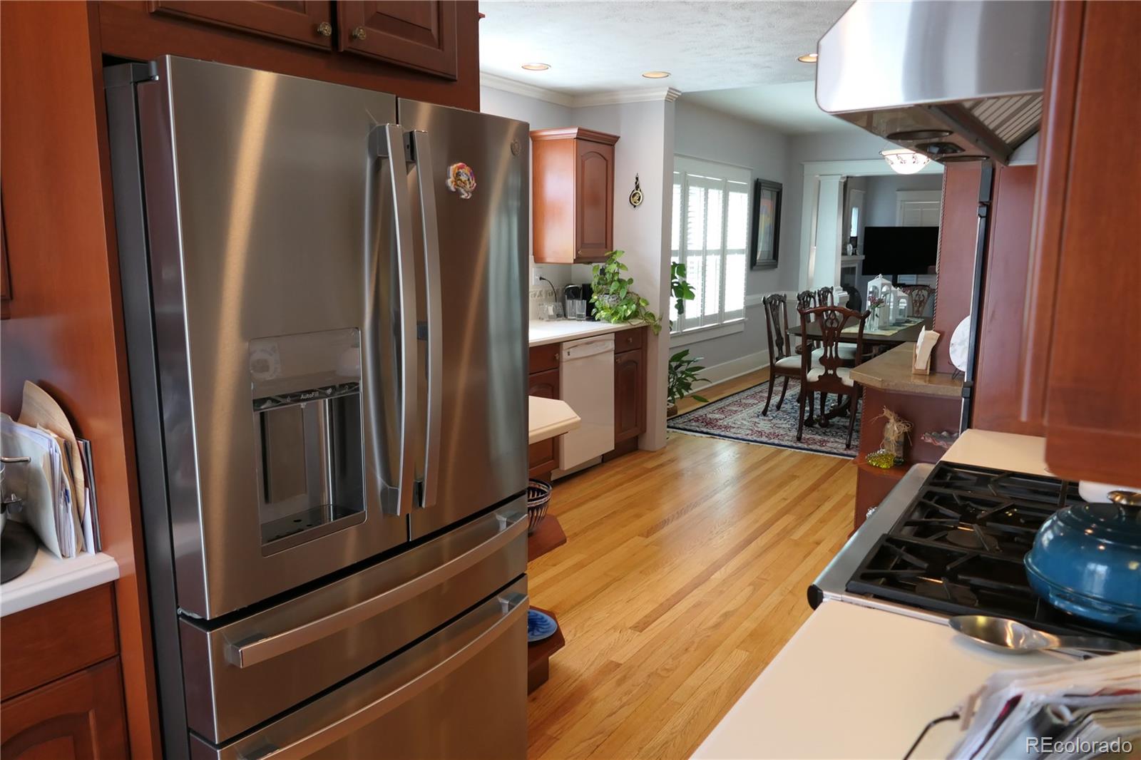 MLS Image #14 for 832 s gilpin street,denver, Colorado