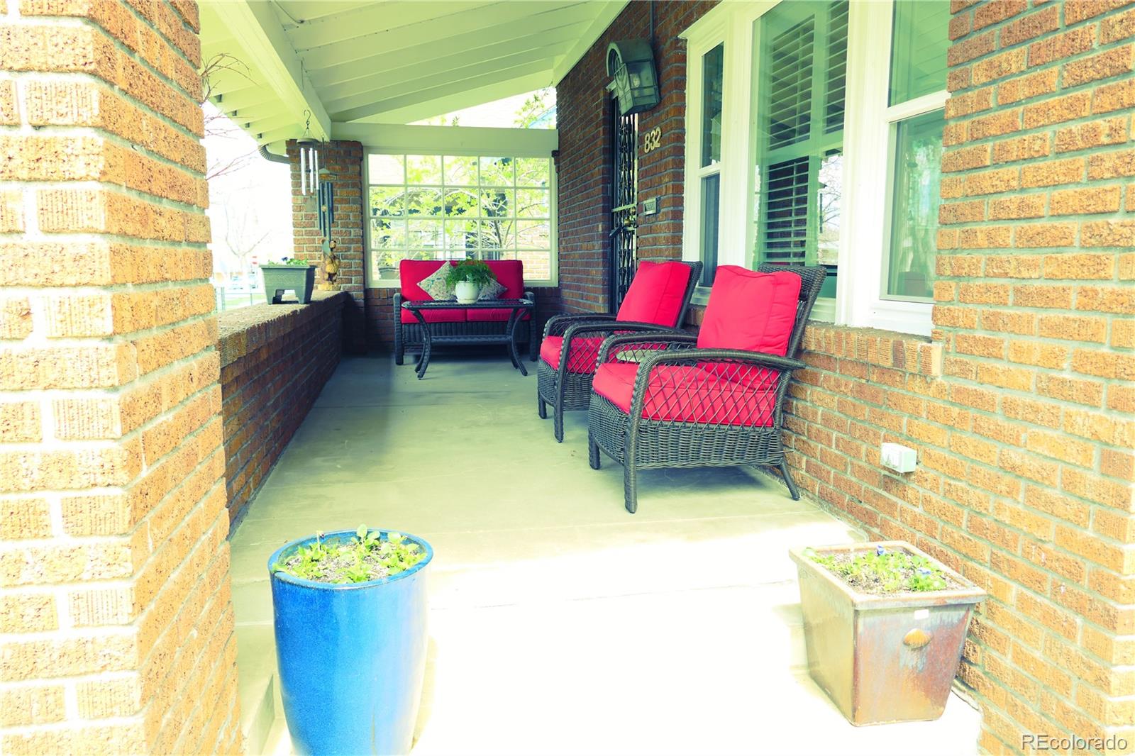 MLS Image #2 for 832 s gilpin street,denver, Colorado