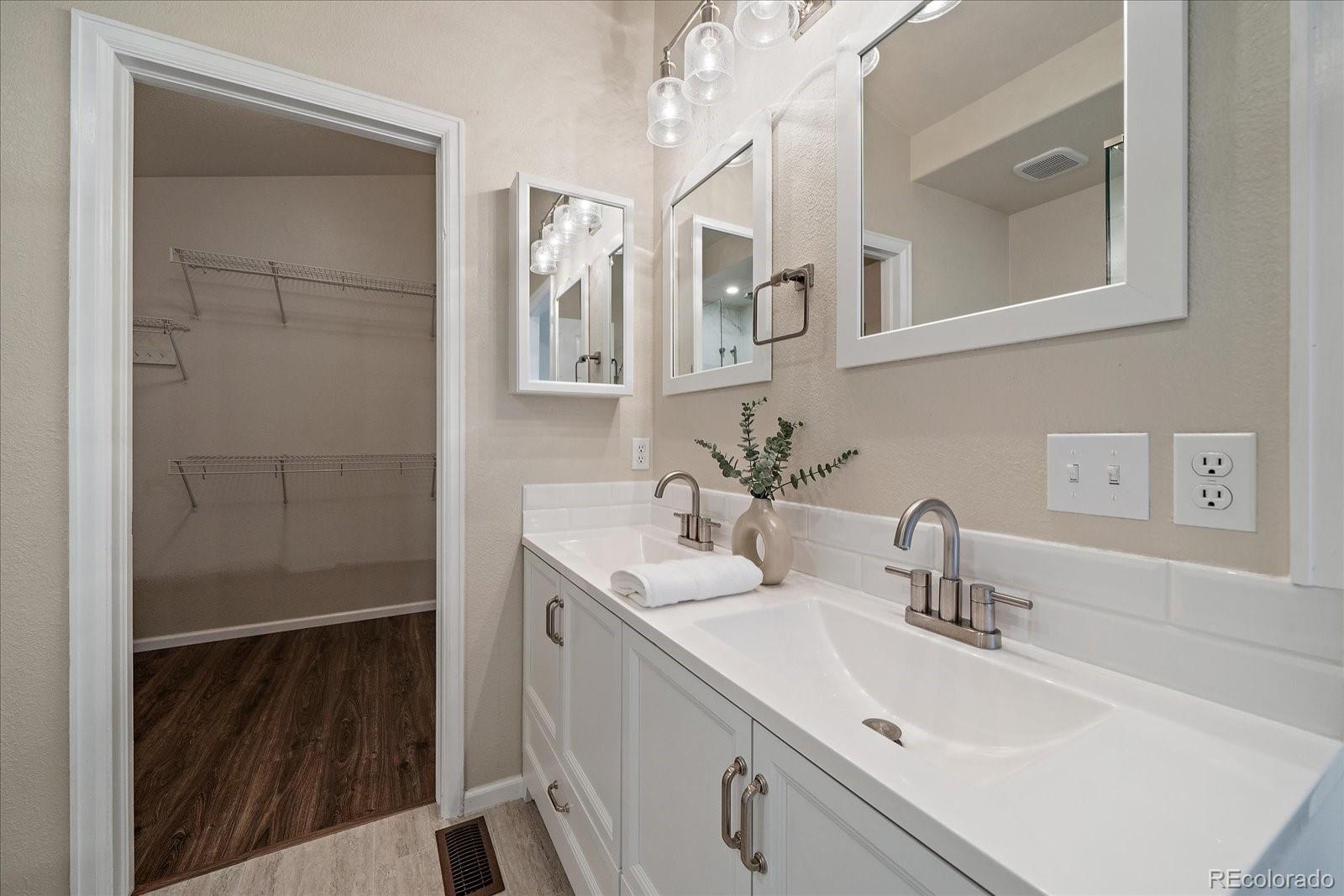 MLS Image #15 for 4321  brookwood drive,highlands ranch, Colorado