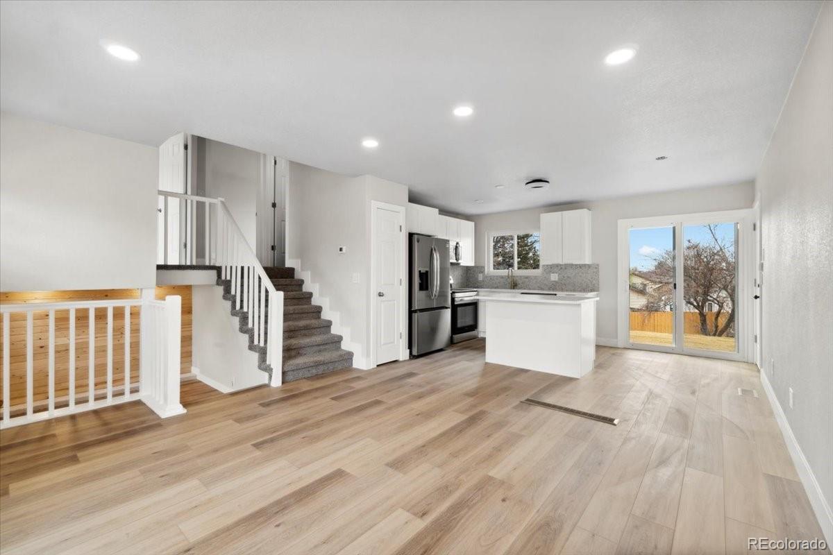 CMA Image for 2420 e 98th avenue,Thornton, Colorado