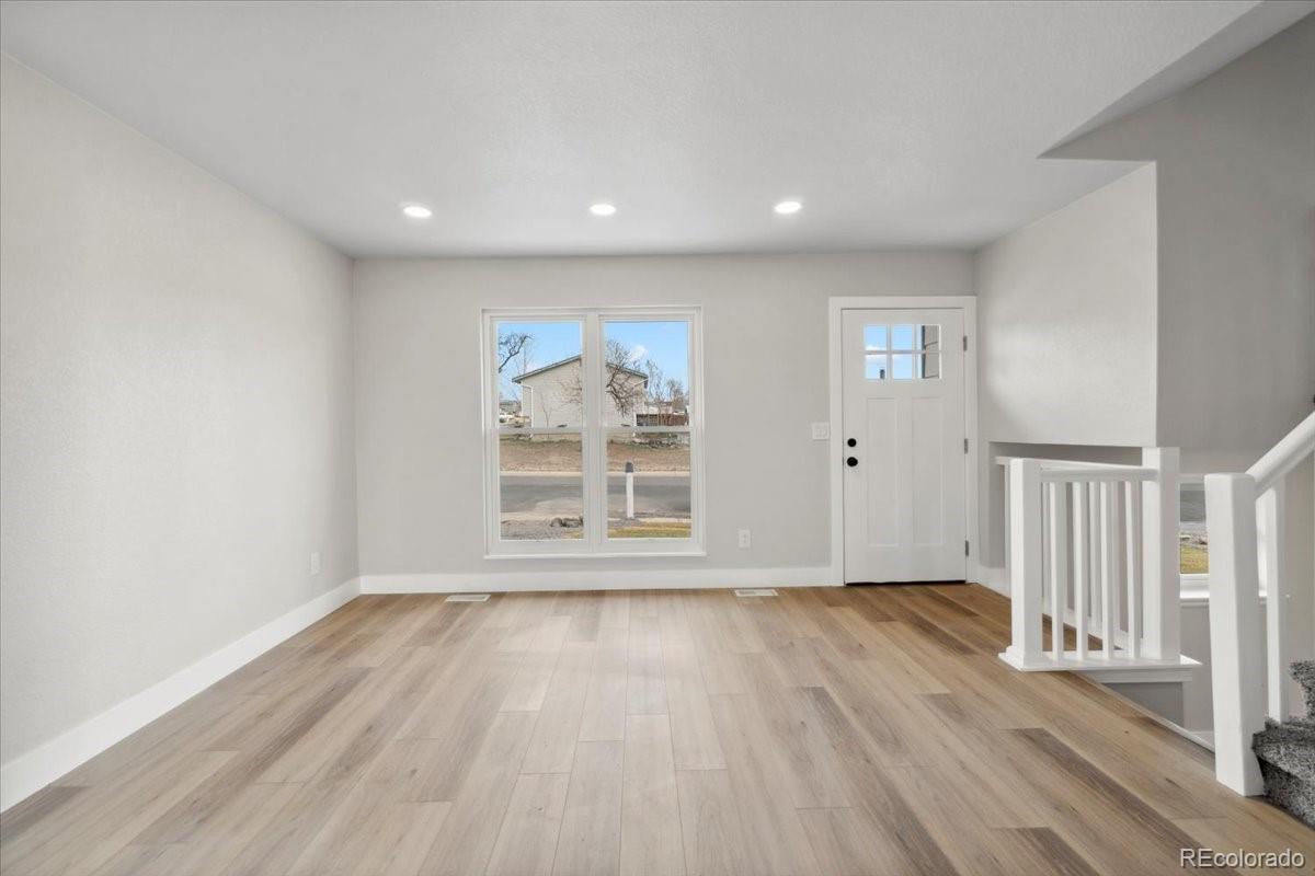 MLS Image #7 for 2420 e 98th avenue,thornton, Colorado
