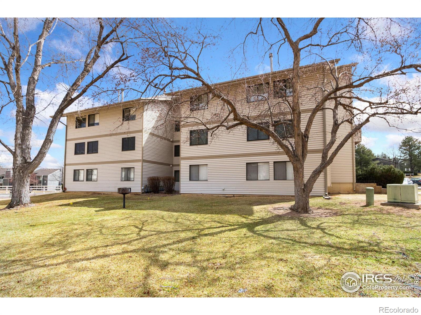MLS Image #11 for 1705  heatheridge road,fort collins, Colorado