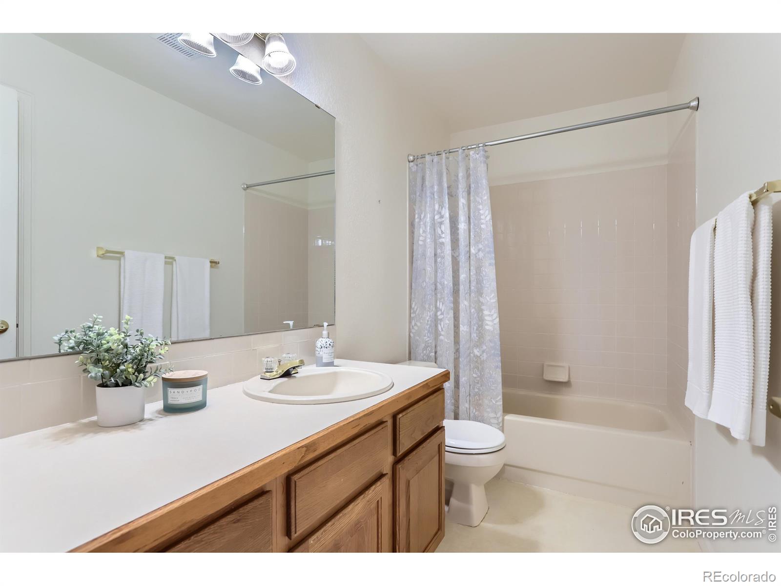 MLS Image #19 for 3101  almeria way,longmont, Colorado