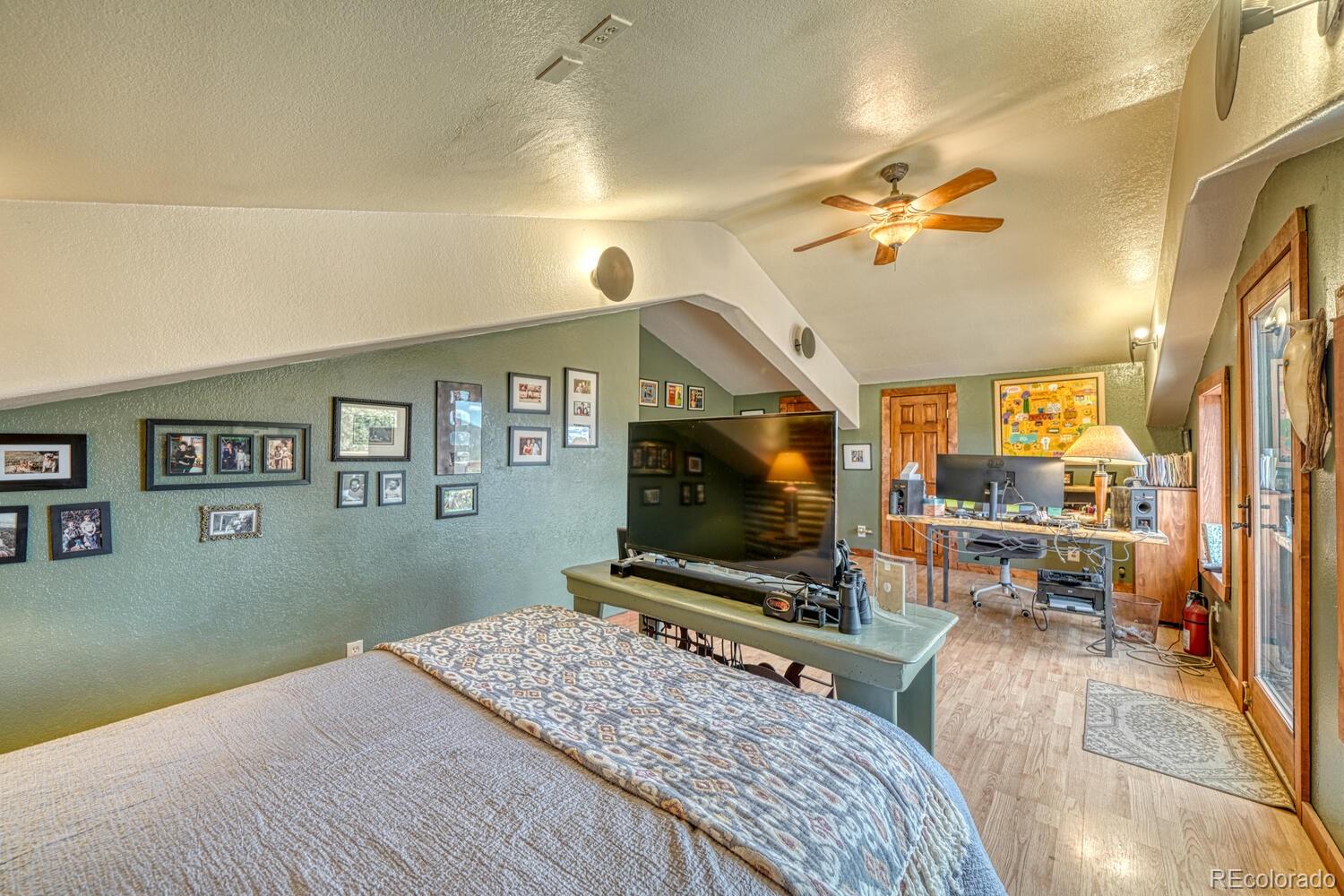 MLS Image #18 for 1310  pronghorn path,texas creek, Colorado