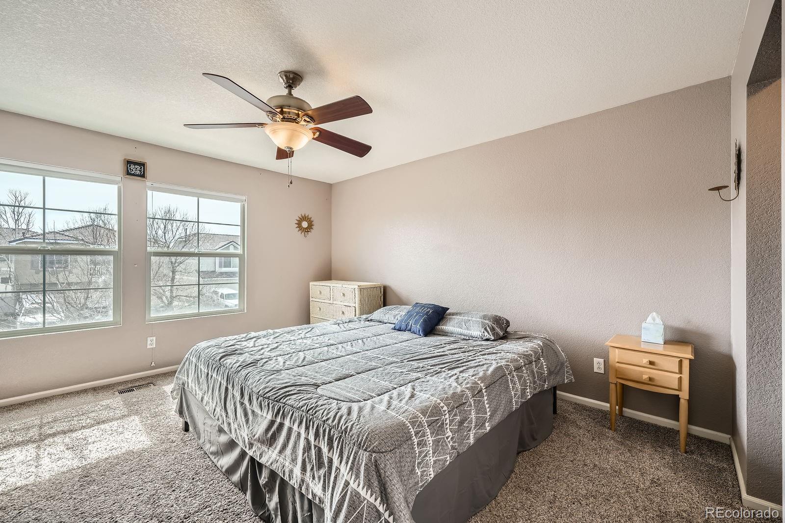 MLS Image #12 for 21439  randolph place,denver, Colorado