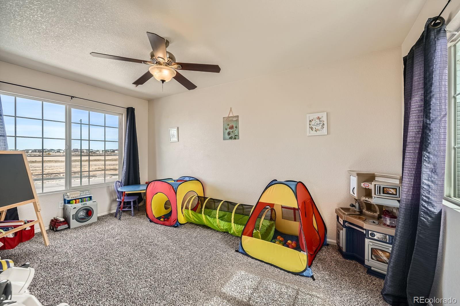 MLS Image #20 for 21439  randolph place,denver, Colorado