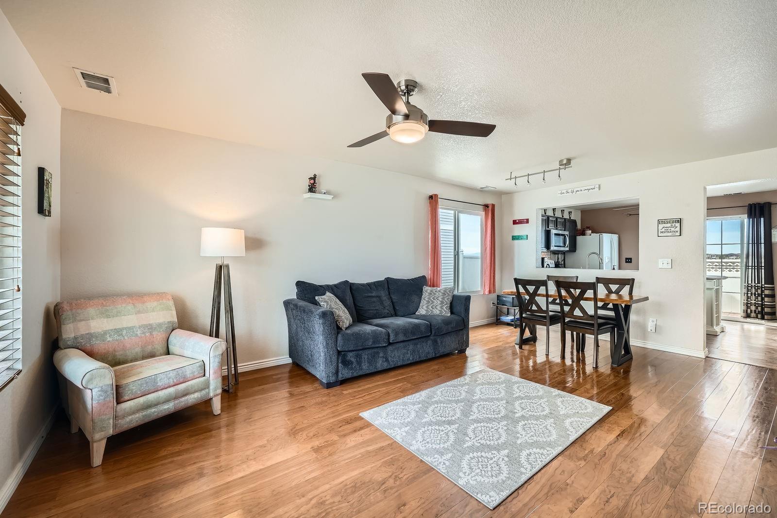 MLS Image #6 for 21439  randolph place,denver, Colorado