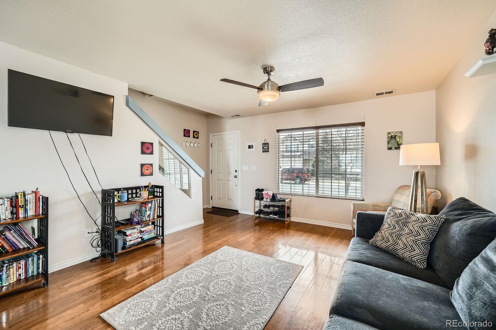 MLS Image #7 for 21439  randolph place,denver, Colorado