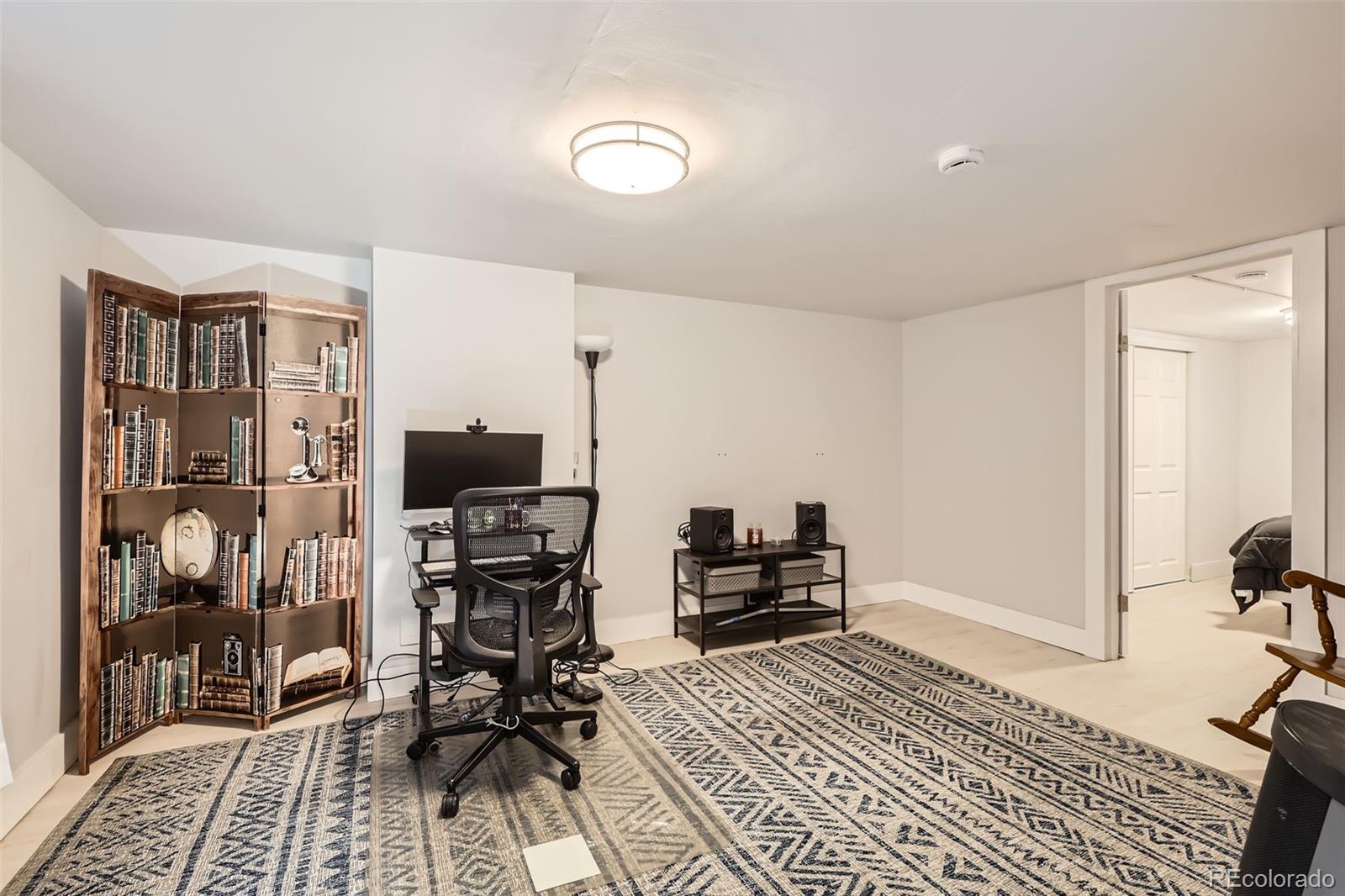 MLS Image #12 for 3020  niagara street,denver, Colorado