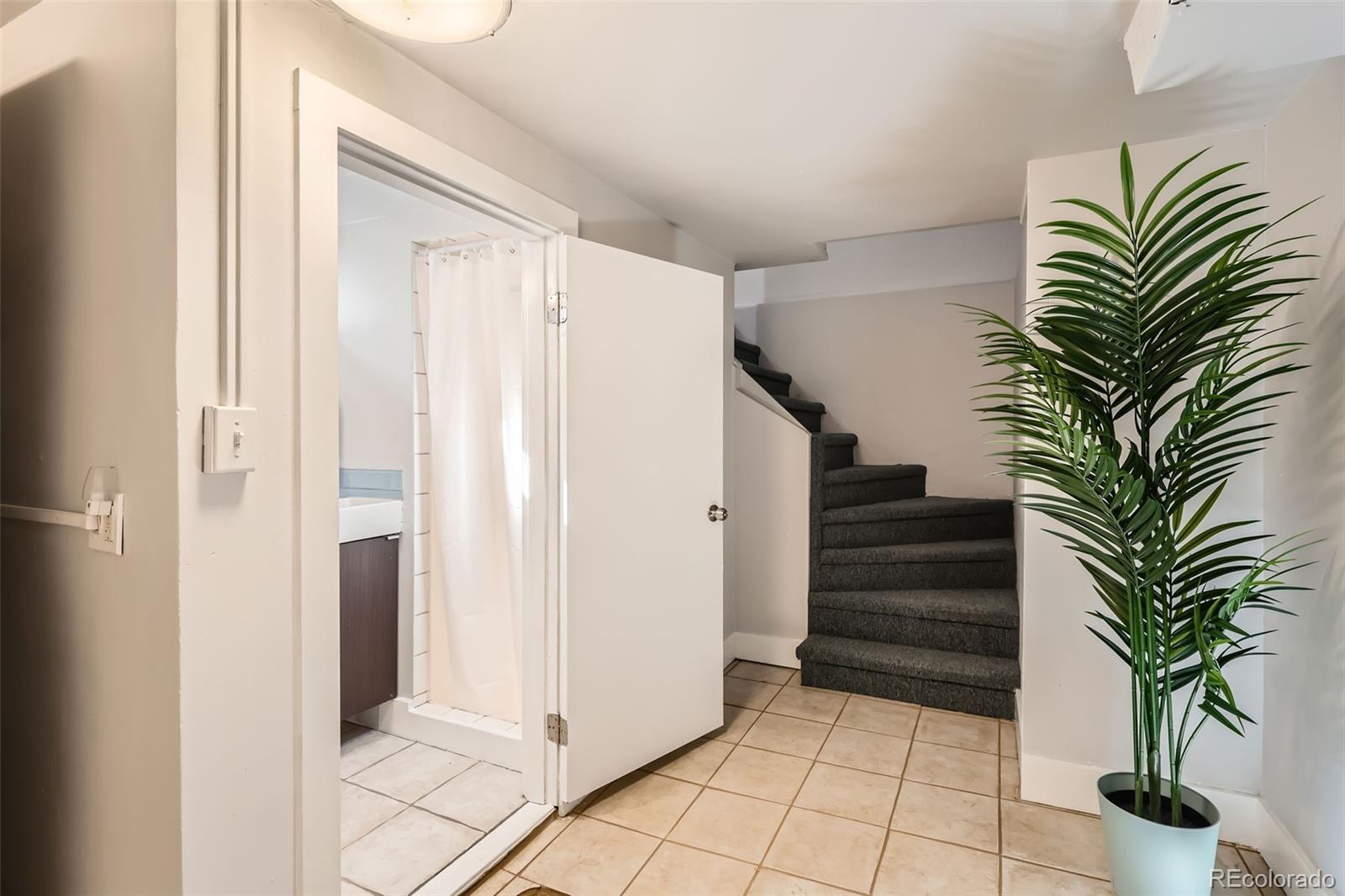 MLS Image #13 for 3020  niagara street,denver, Colorado