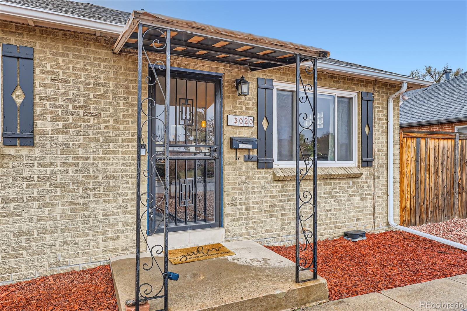 MLS Image #18 for 3020  niagara street,denver, Colorado