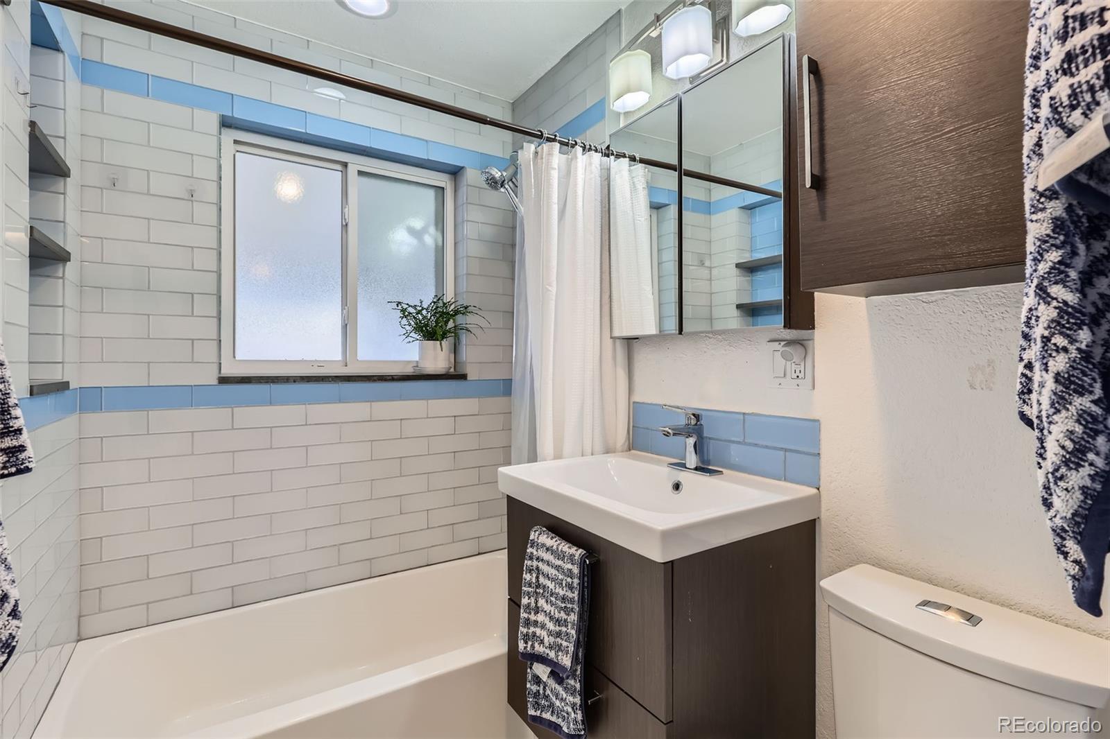 MLS Image #7 for 3020  niagara street,denver, Colorado