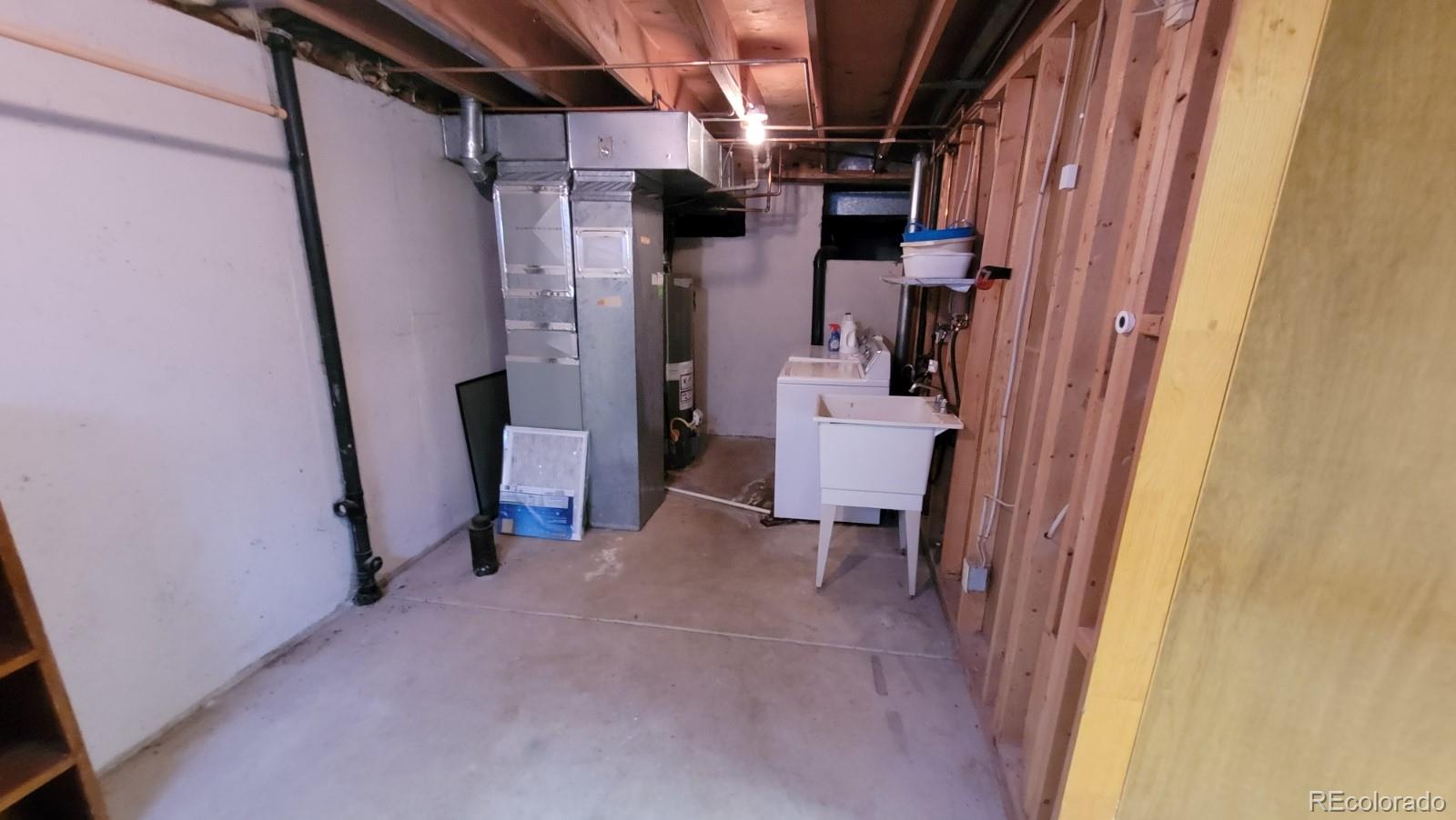 MLS Image #15 for 7 s eagle circle,aurora, Colorado