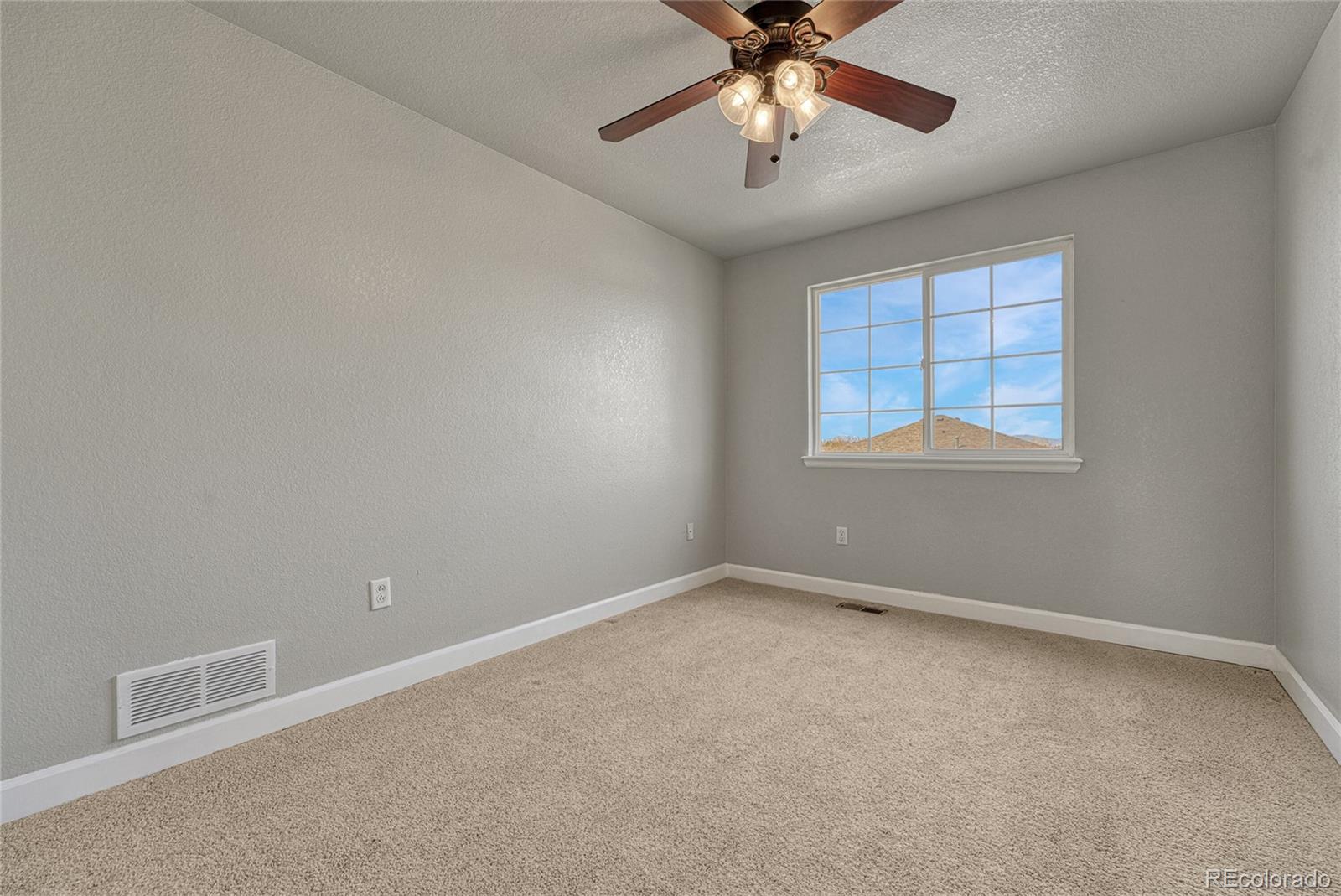 MLS Image #14 for 4994 s jericho street,aurora, Colorado