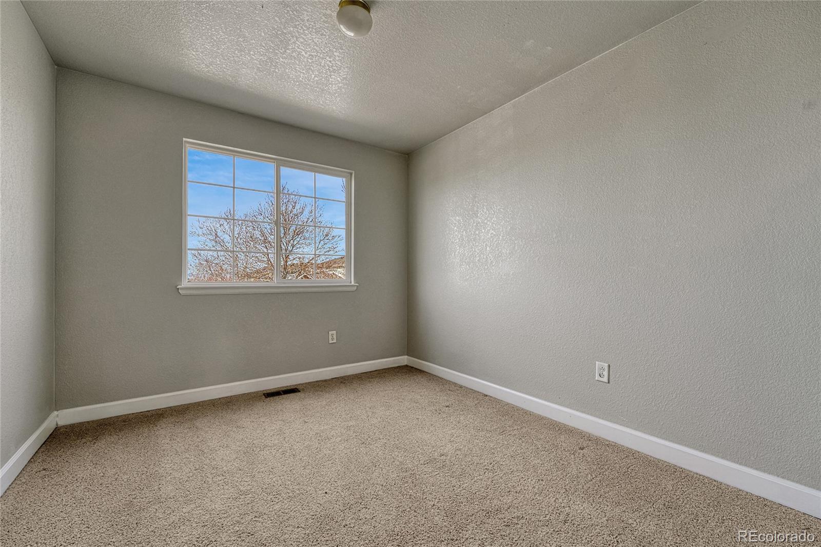 MLS Image #15 for 4994 s jericho street,aurora, Colorado