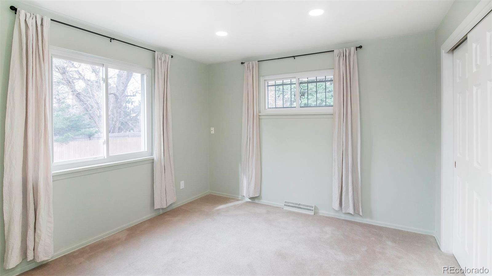 MLS Image #19 for 589  newark street,aurora, Colorado