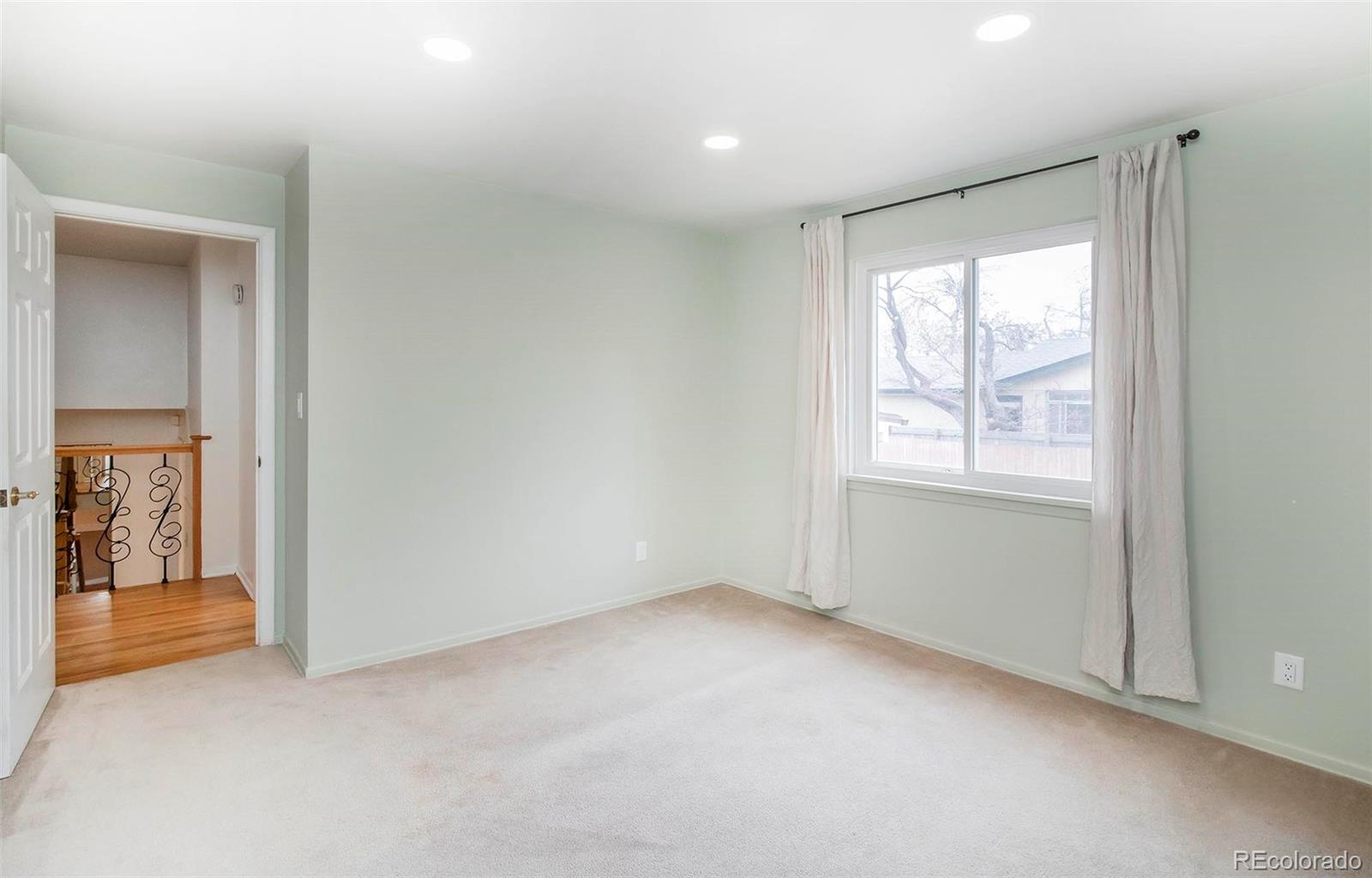 MLS Image #20 for 589  newark street,aurora, Colorado