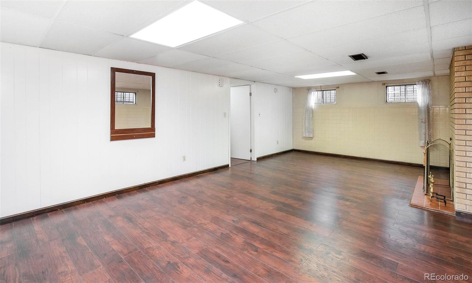 MLS Image #29 for 589  newark street,aurora, Colorado