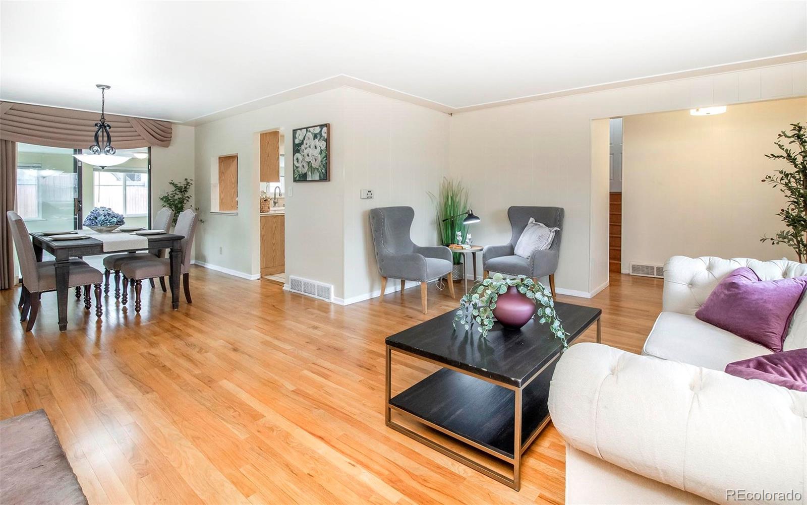 MLS Image #4 for 589  newark street,aurora, Colorado