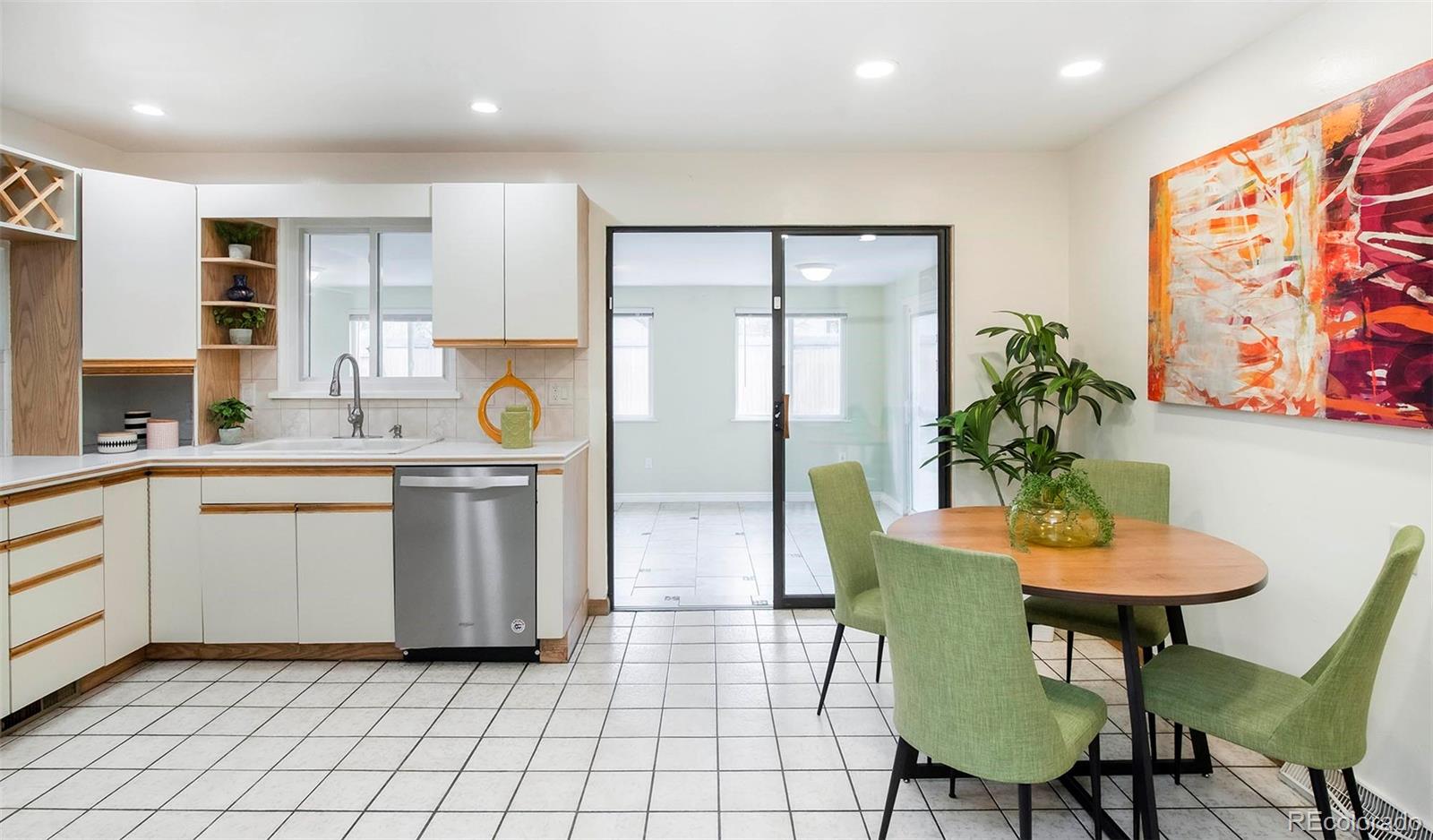 MLS Image #7 for 589  newark street,aurora, Colorado