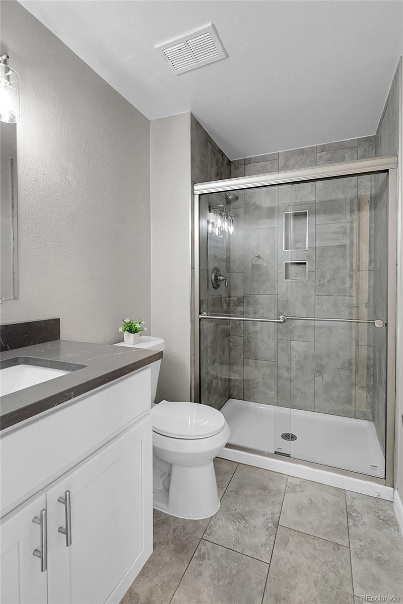 MLS Image #19 for 1315  estes street 2a,denver, Colorado