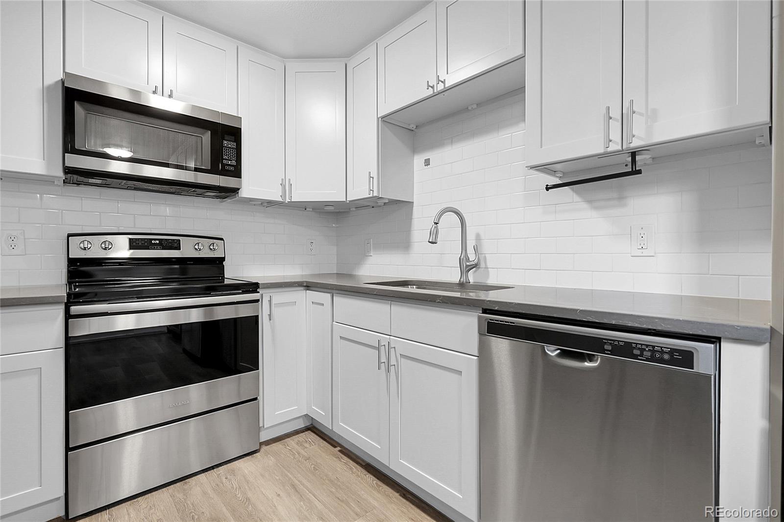 MLS Image #2 for 1315  estes street 2a,denver, Colorado