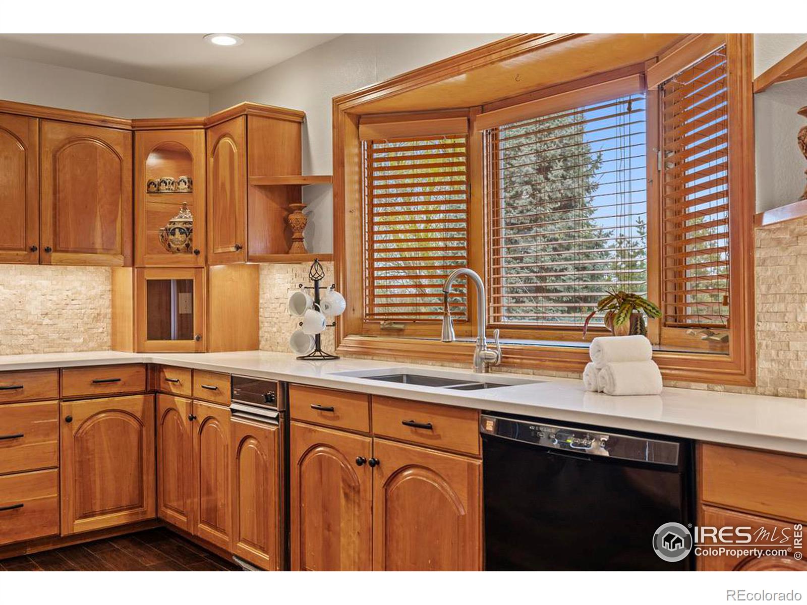 MLS Image #12 for 7312  barnes court,fort collins, Colorado