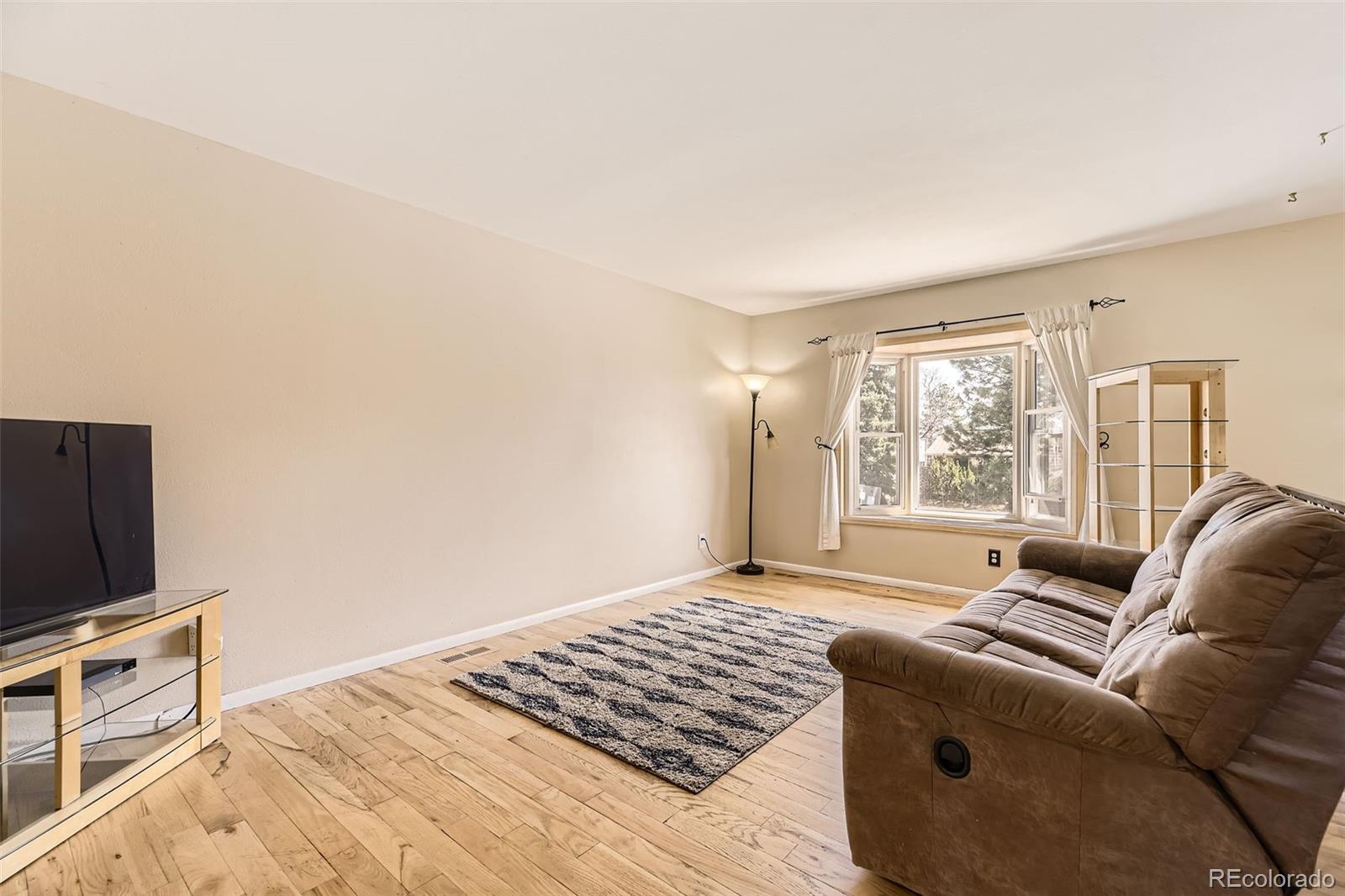 MLS Image #10 for 2269 s yank court,lakewood, Colorado