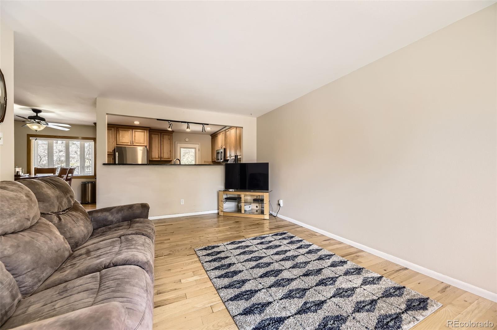 MLS Image #11 for 2269 s yank court,lakewood, Colorado