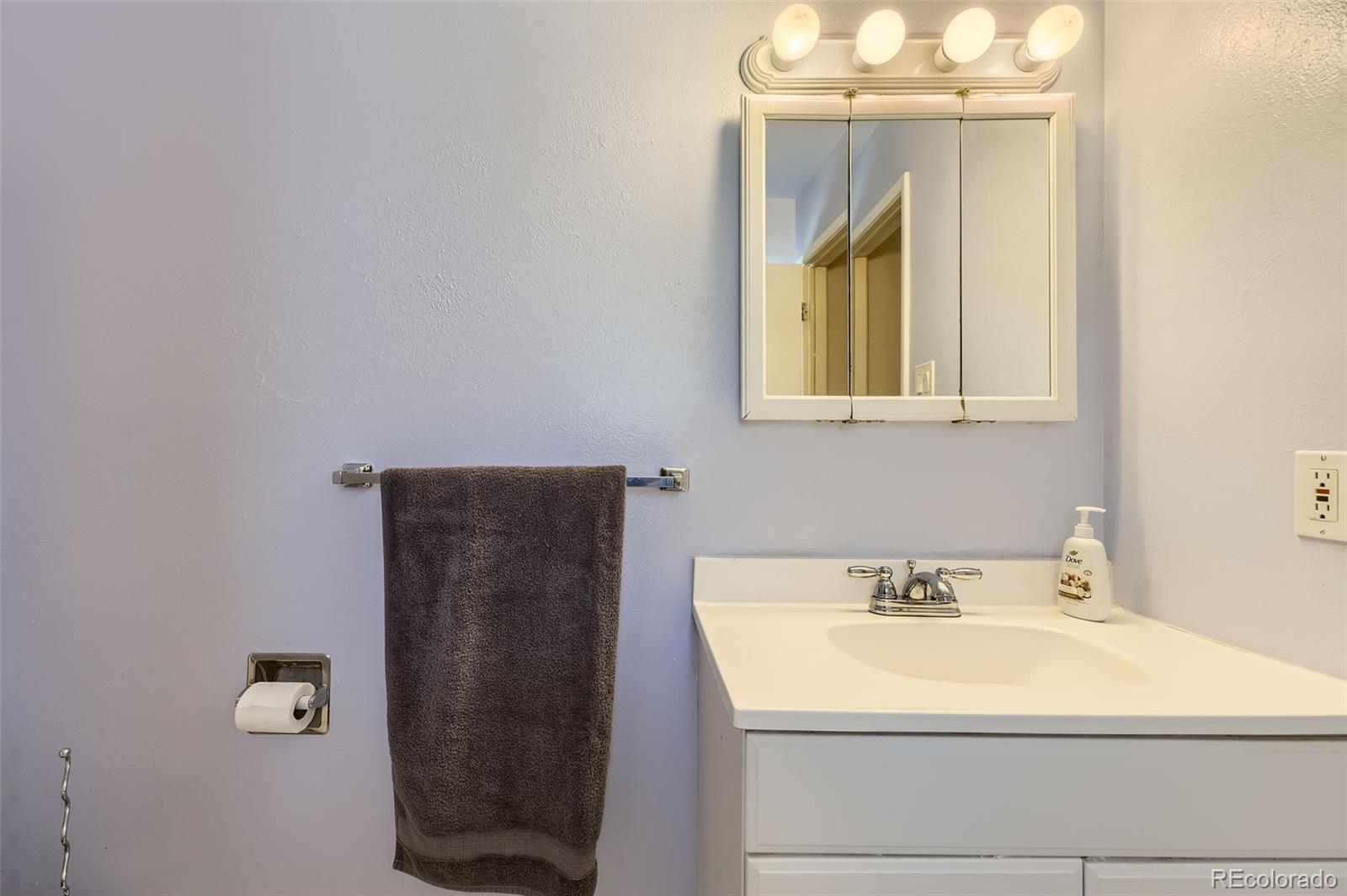 MLS Image #15 for 2269 s yank court,lakewood, Colorado