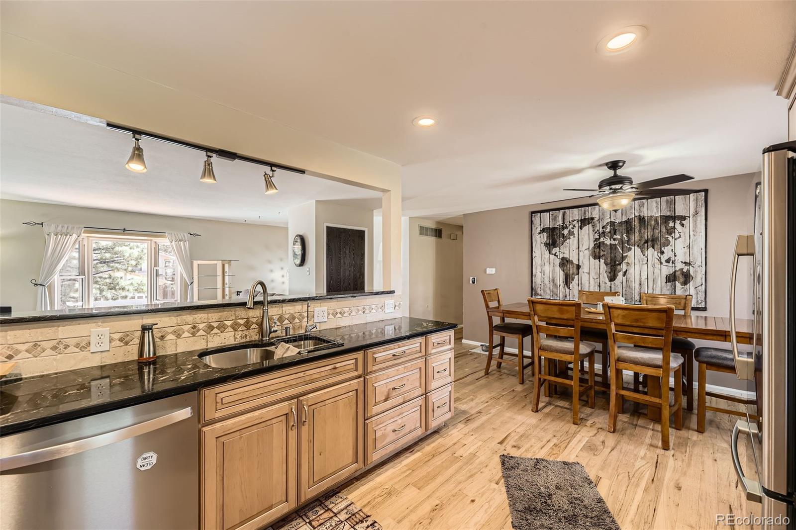 MLS Image #5 for 2269 s yank court,lakewood, Colorado
